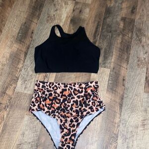 NWOT Amazon brand 2 piece swimsuit.